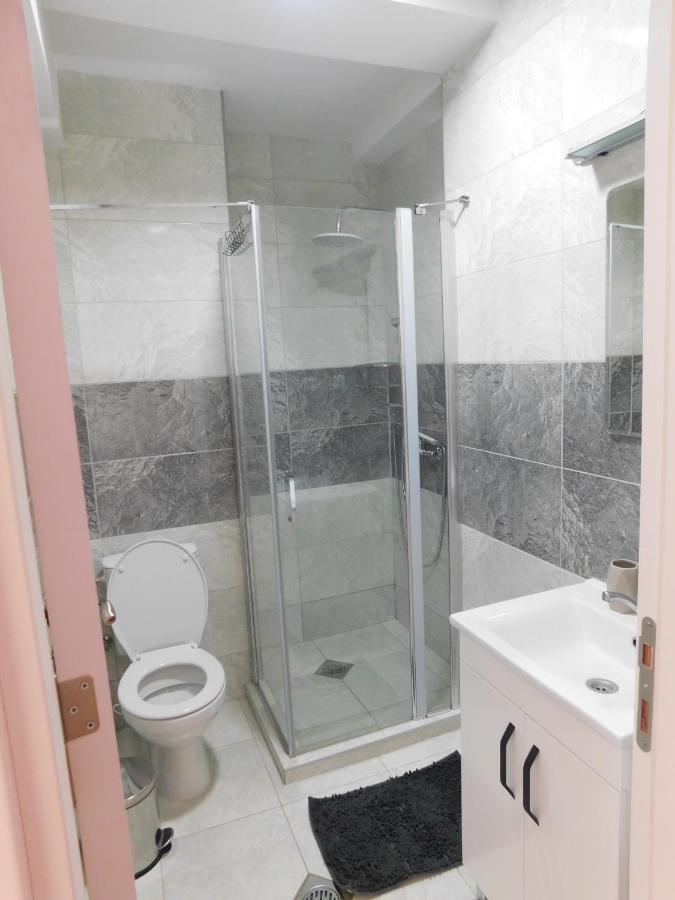 אוהריד Apartments J&M מראה חיצוני תמונה