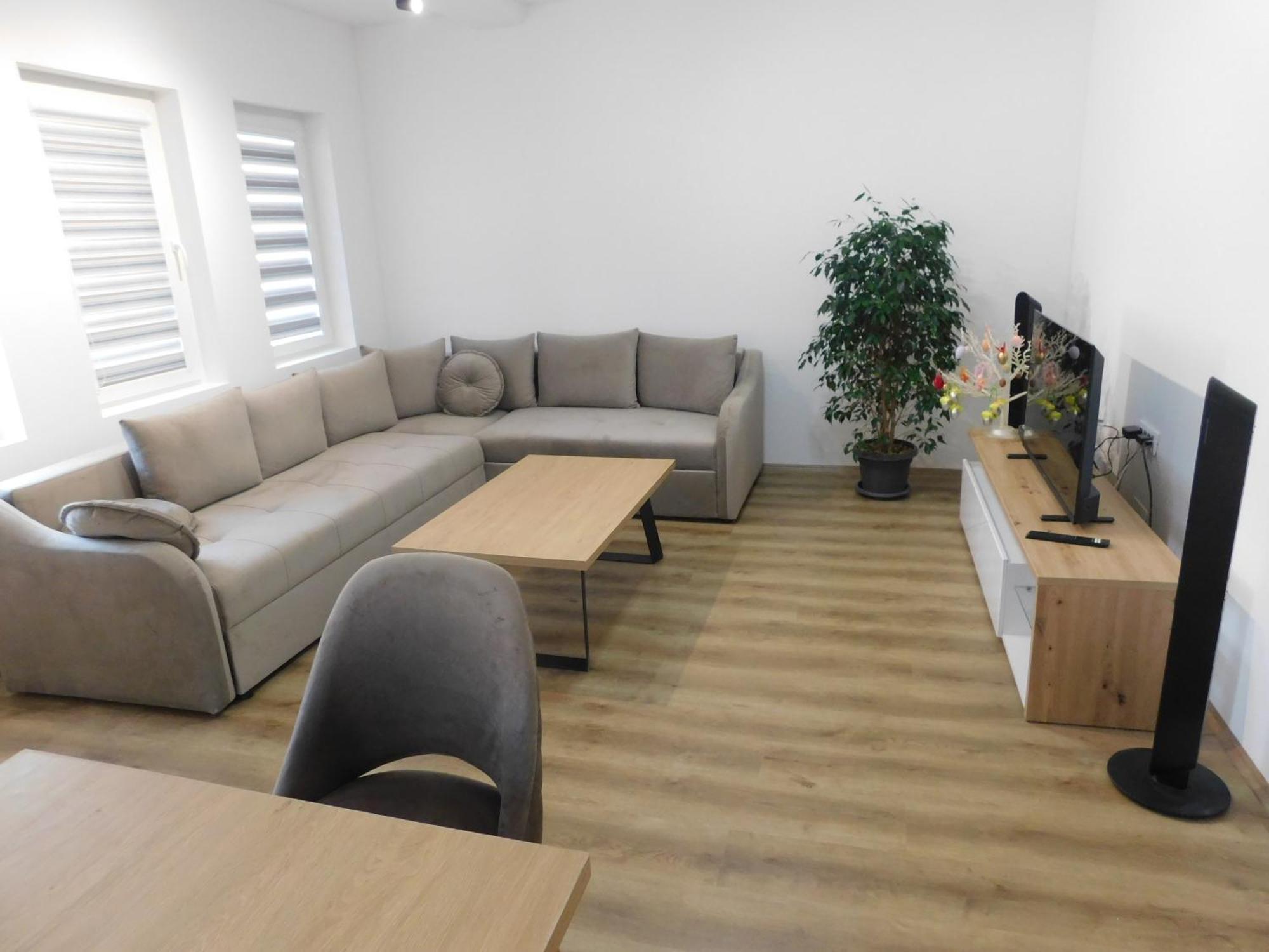 אוהריד Apartments J&M מראה חיצוני תמונה